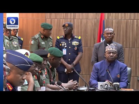 Gen. Musa Assumes Office As Defence Minister, Meets With Service Chiefs