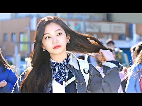 Popular Rich Girl Falls in Love with a Poor Boy — A Love No One Expected!