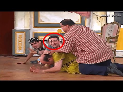 كريم عبد العزيز مقدرش يمسك نفسه من الضحك لما علاء ولي الدين وقع علي حجاج عبد العظيم😂