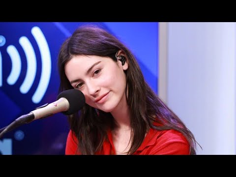 Gracie Abrams talks about The Eras Tour and Good Riddance (Interview for Sirius Xm) (Audio)