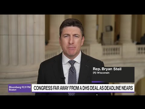 House Rule Vote Delayed as GOP Threatens Revolt on Tariffs