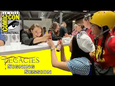 Legacies Signing Session #SDCC 2019
