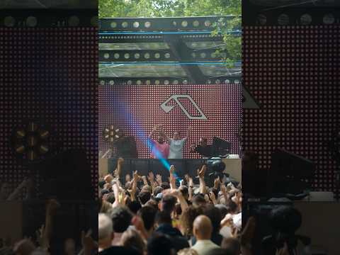 “when I’m next to you, I feel like there’s no tomorrow”, a Valentine’s mood from ‪@iamromaingarcia‬ ❤️