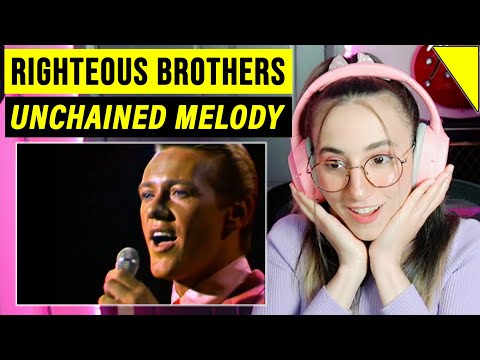 Righteous Brothers - Unchained Melody | Singer Reacts + Analysis
