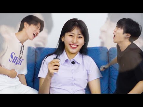 Boys VS Girls PERIOD PAIN SIMULATOR