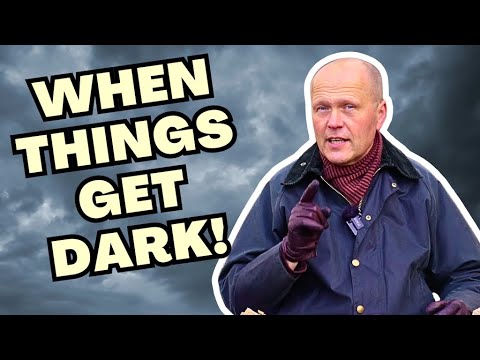 HOW TO NAVIGATE DARK PERIODS IN YOUR LIFE | LIGHT AT THE END OF THE TUNNEL
