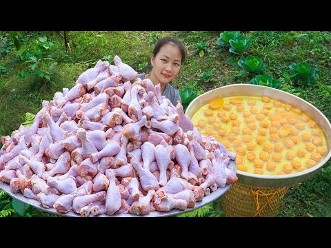 CHICKEN OMELETTE: A wonderful dish made from chicken meat and eggs for poor children in the village