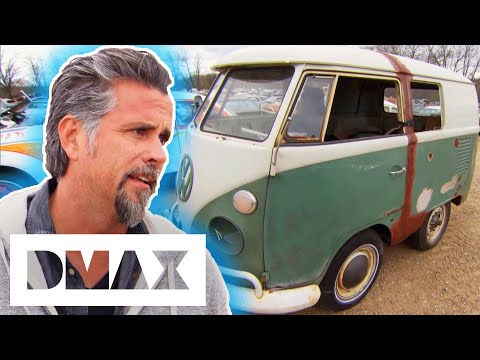 1966 VW Microbus Is One Full-Sized Car Cut In Half! | Fast N’ Loud