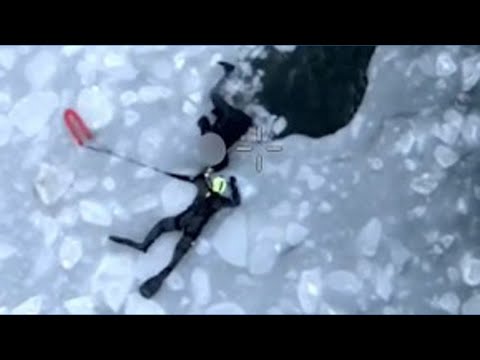 Icy water rescue in New York City
