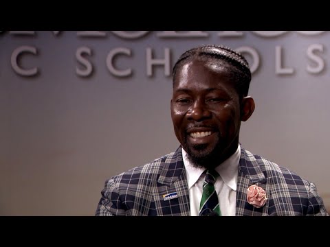 Pennsylvania school district votes to sue former DMPS superintendent Ian Roberts