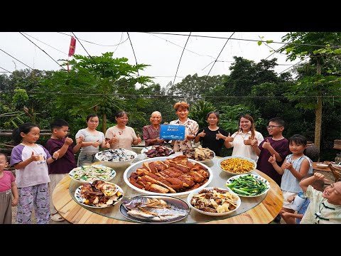 Chinese rural family dinner高考结束，孙子考了国内本科，阿婆给他做一顿丰盛大餐庆祝 | 玉林阿婆