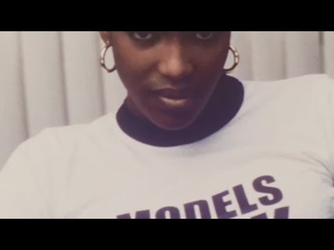 Naomi Campbell On The 'Models Suck' T-Shirt