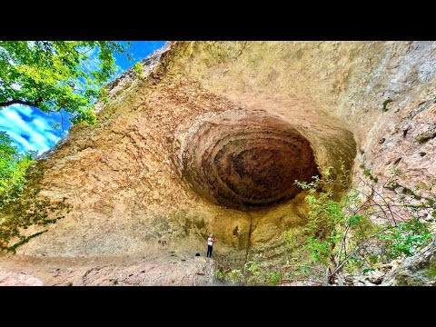 КРЫМ. В ГОРАХ НАШЛИ НЕЧТО! Пещера ДЕМОНОВ. Отдых в Крыму 2022. Отзыв отдыхающих. Мангуп озеро