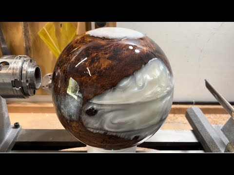 🏀 Size Wood and Resin Sphere