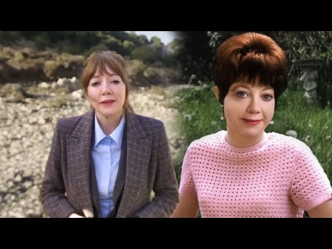 Philomena Cunk's Aunt Carol