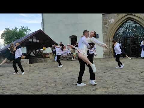 Випускний вальс. Межиріцький ліцей