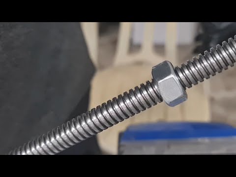 Cutting trapezoidal threads M12 step 3 manually