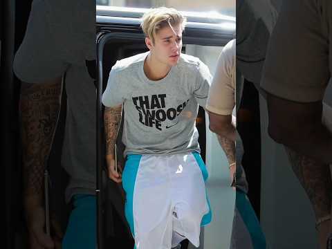 Justin Bieber #justinbiebervideosong# let me love you