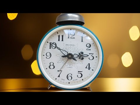 Amber Clock Alarm Clock. Repair. Manual for Beginner Watchmakers.