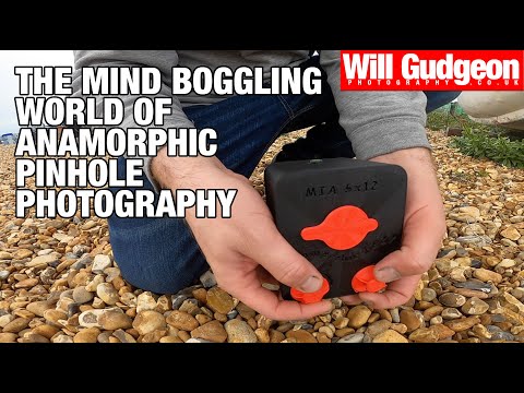 Anamorphic pinhole photography