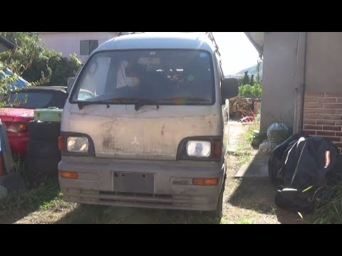 三菱ミニキャブを動くように修理する　Repairing a Mitsubishi Minicab to keep it running