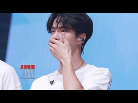 20230722 王一博Wang Yibo x 2023樂華家族演唱會－樂華群星合唱《天天快樂歌》+《華華的世界》舞台合集