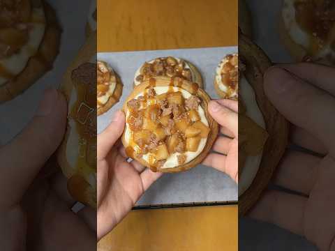 Recreating crumbl's caramel apple cookies 🍎 #applecrumble #cookies #crumblcookies