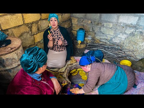 Дагестан! Как живут КАВКАЗСКИЕ ПЕРСЫ - ТАТЫ? Гогал, Долма и Хлеб из Тандыра! Жизнь в горах Кавказа!