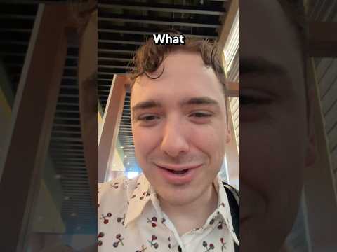 Easily the dumbest Christmas challenge #mariahcarey #christmas #day3 #alliwantforchristmasisyou