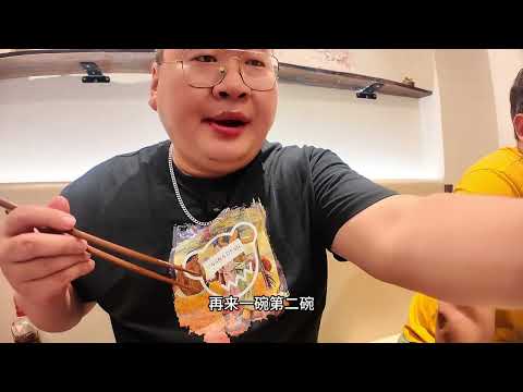 Chaoshan nightlife is fun and delicious! The spicy chicken hotpot in this restaurant is supper appe