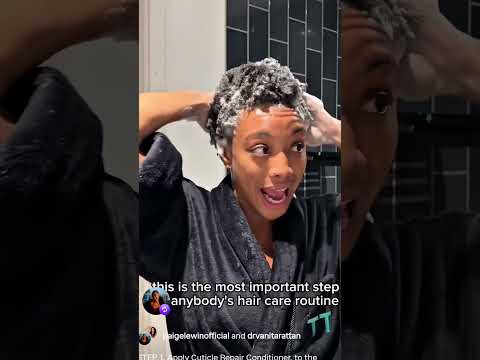 My incredible friend Paige, author of Love your Afro demoed my hair range for you! x