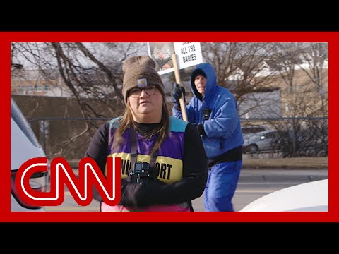 She was fed up with anti-abortion protesters, so she broadcast them on TikTok