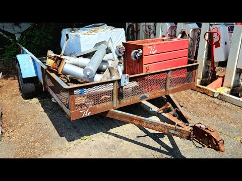 $1200 Auction Buy Trailer With MYSTERY PALLET! What's Inside?  WINNER or LOSER?