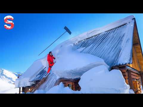Skilled Snow Removal: Massive Roof Avalanche | Extreme Challenging Roof Snow Clearing Moments #14