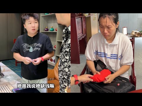 一枚普通的平安扣，藏着小女孩的心酸！ #翡翠 #平安扣 #正能量 #楠石翡翠