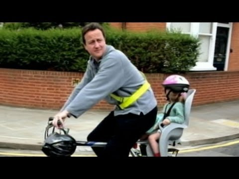 U.K. Prime Minister Forgets Young Daughter in Pub: David Cameron Realizes 2 Miles Down Road