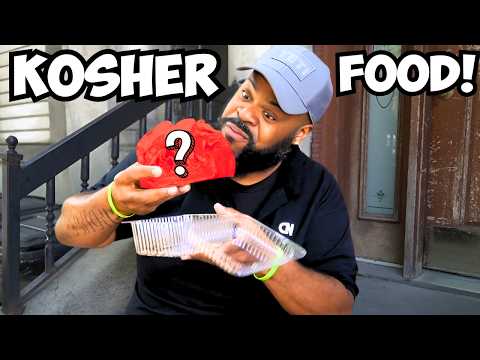 Non-Jew Tries the Best Jewish Foods for the First Time