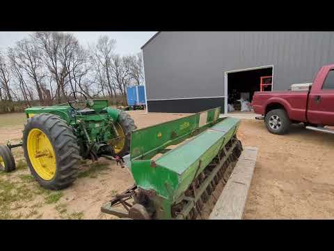 Planting Oats And Hay With Vintage John Deere Two-Cylinder Tractors