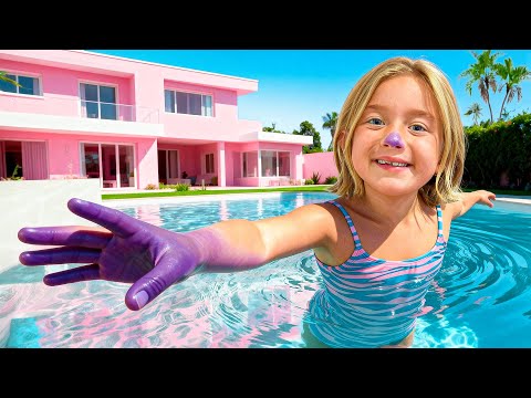 Ivy Changed Colors in Our Pool!