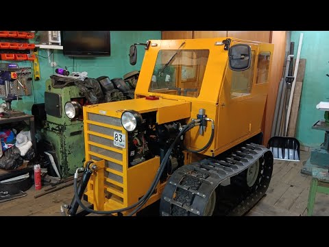 Самодельный гусеничный минитрактор. 