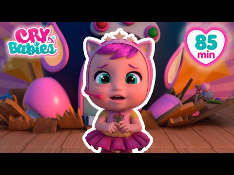 The stage is collapsing! Will they save the show? 🎭 Cry Babies 💟 Cartoons for Kids in English