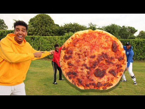 Who Can Make The BIGGEST FOOD Challenge (GIANT PIZZA)