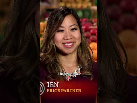 Eric Chong makes the perfect first pancake | MasterChef Canada Holiday Special