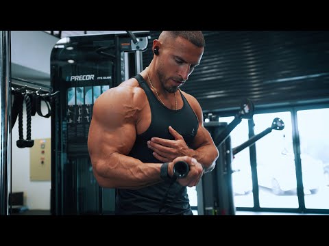 Does This Live Up To The Hype? | Whoop 4.0 Review