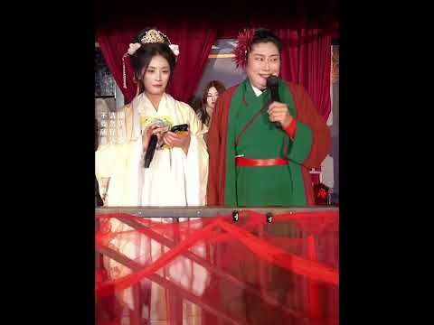 18岁山东美妆师，牵手19岁浙江学弟 #王婆说媒 #开封干娘 #相亲现场