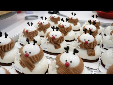 A magical winter dessert! Korean dessert master's snowman gift mousse cake