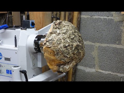 Woodturning - A NASTY Suprise Inside