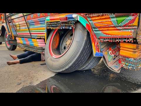 Emergency Broken Axle Axle of Truck Legendary Repair and Restored