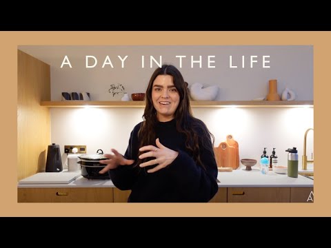 A VLOG!! Spend The Day With Me | The Anna Edit