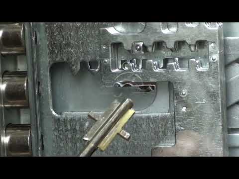 TENSION, FALSE AIR, RETURN, OR HOW TO OPEN A LOCK WITH FALSE SLOTS